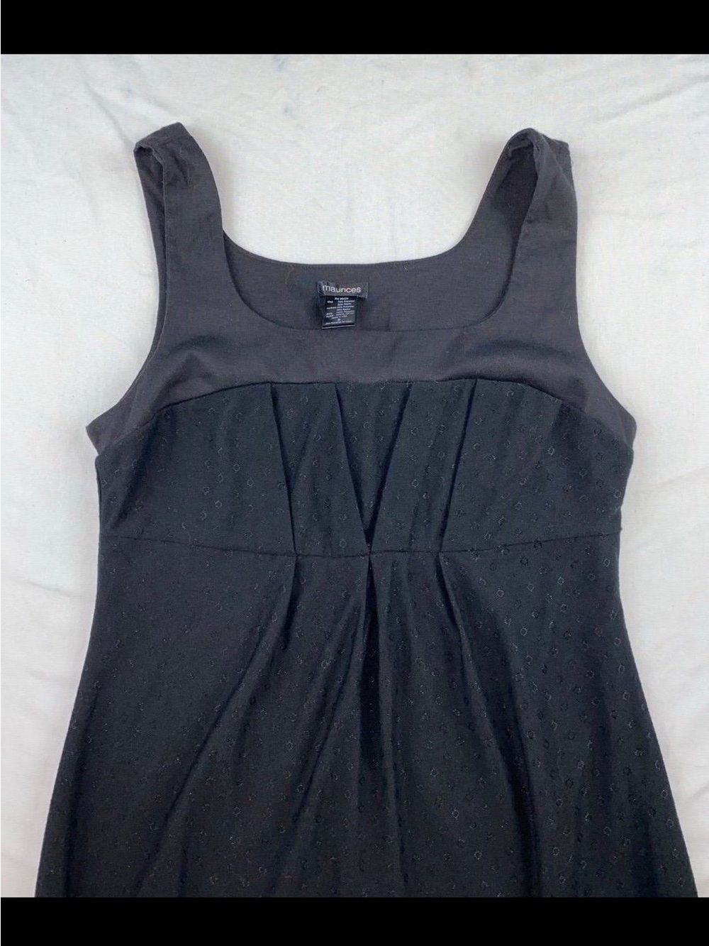 Dress - Picture 5 of 10